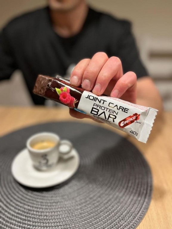 Proteínová tyčinka   JOINT CARE PROTEIN BAR 40g   Malina v tmavé čokoládě č.4